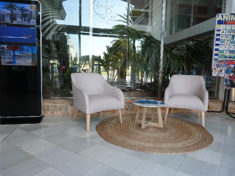 Playa Aparthotel