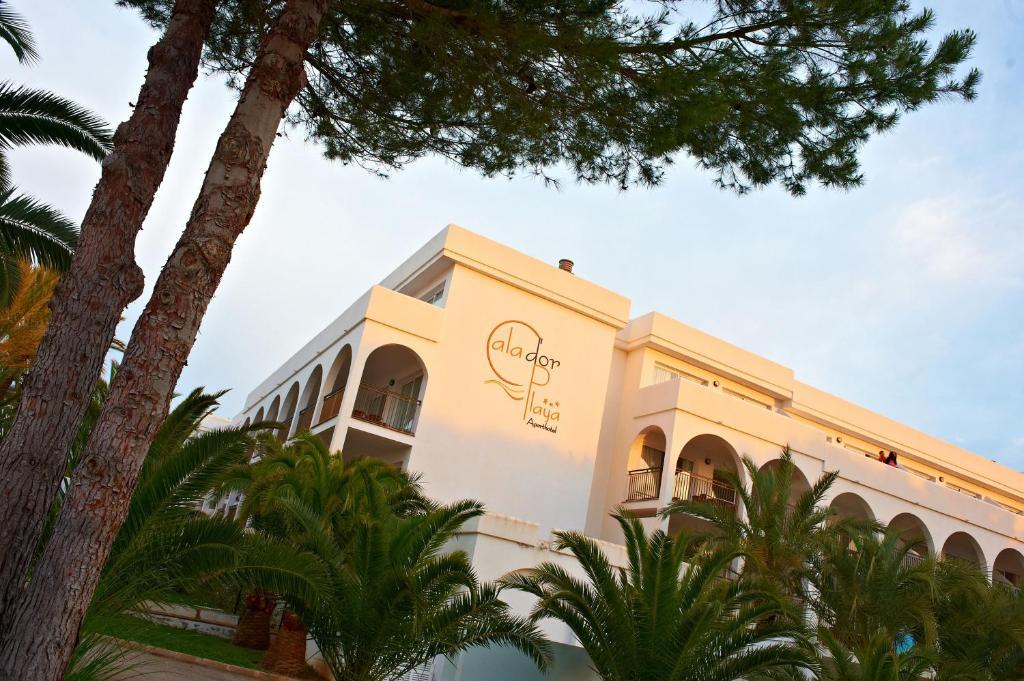 Apartahotel Playa 3*